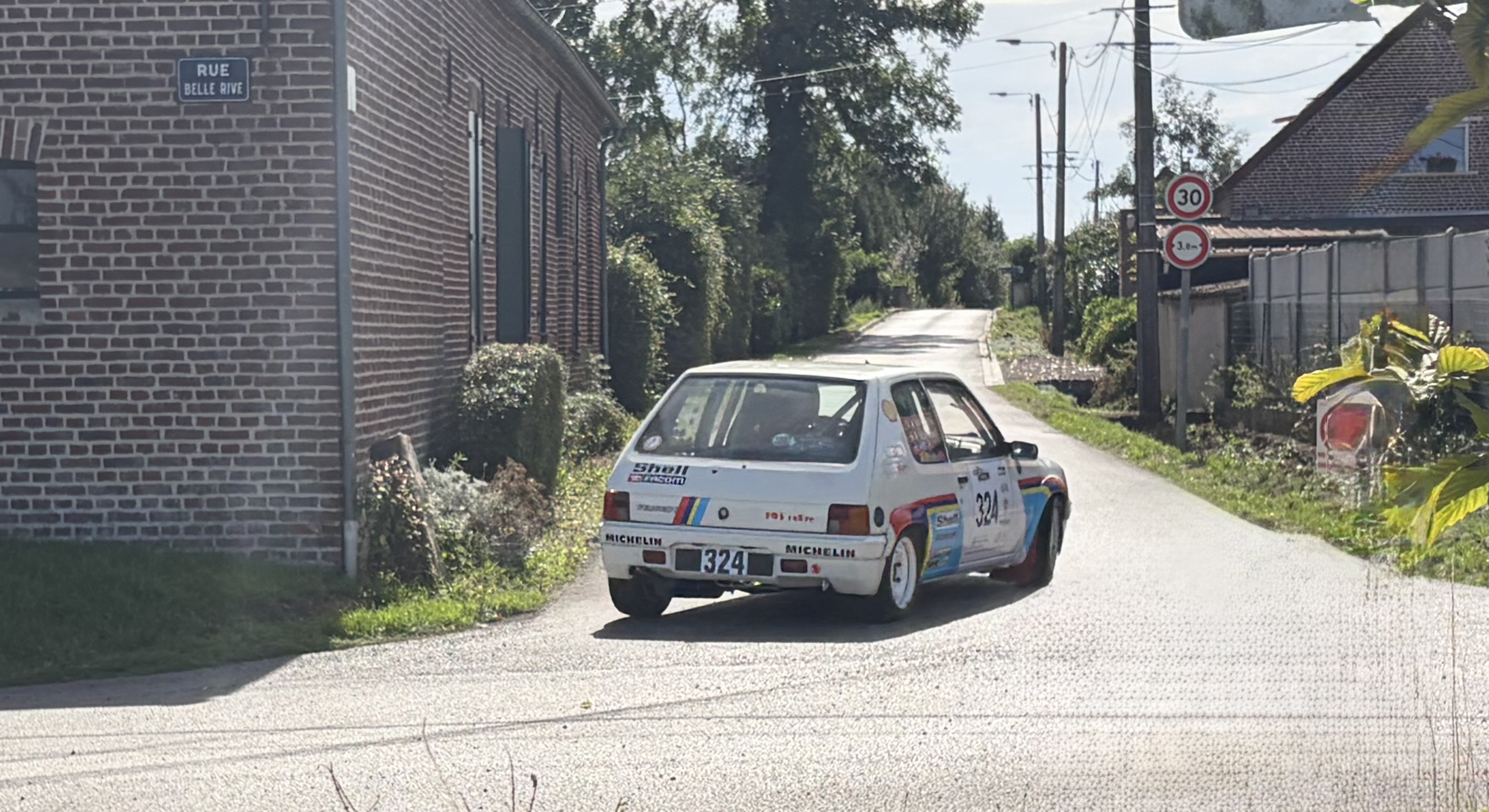 Peugeot 208 Rally4 n°324 — Rallye du bethunois 2026 — équipage DELGERY Kevin / CORTYL Claire — photo de rallye