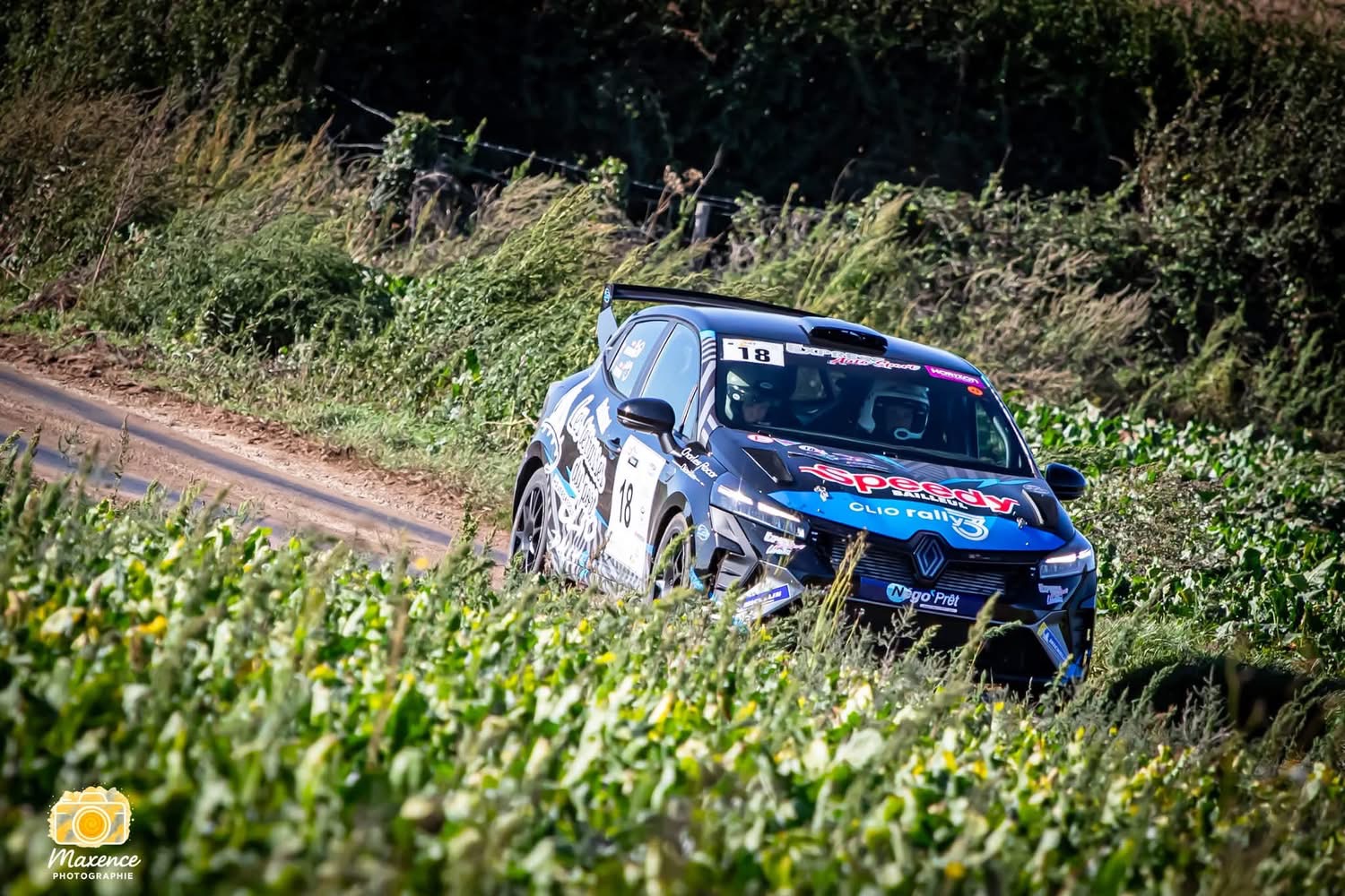 Renault Clio Rally3 n°18 — Rallye du bethunois 2026 — équipage LEMAIRE Theo / BARON Juliette — photo de rallye