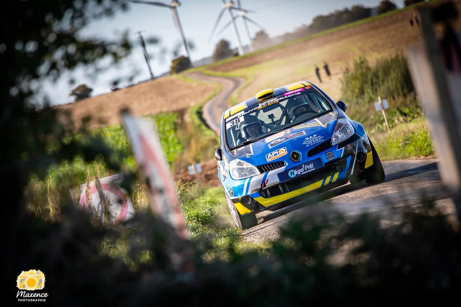 Renault Clio Rally3 n°38 — Rallye du bethunois 2026 — équipage THERACHE Stéphane / KUEGLER Matthieu — photo de rallye