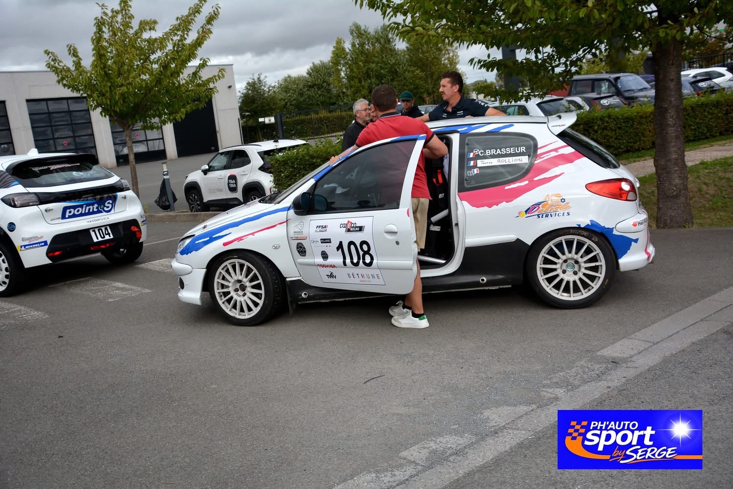 Peugeot 208 Rally4 n°108 — Rallye du bethunois 2026 — équipage BRASSEUR Come / ROLLION Thomas — photo de rallye