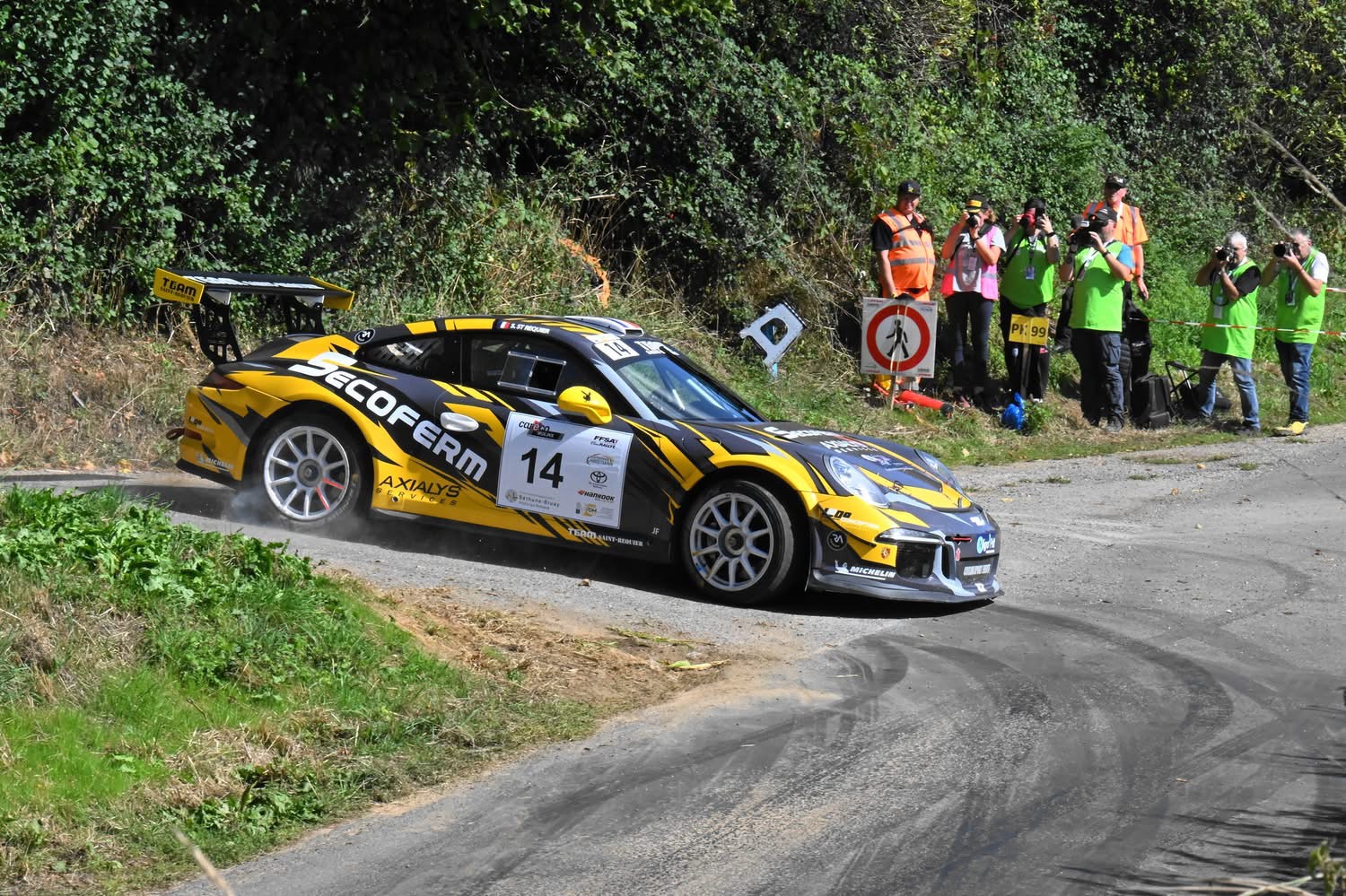 Porsche 911 GT3 n°14 — Rallye du bethunois 2026 — équipage SAINT REQUIER Yves / SAINT REQUIER Sabrina — photo de rallye