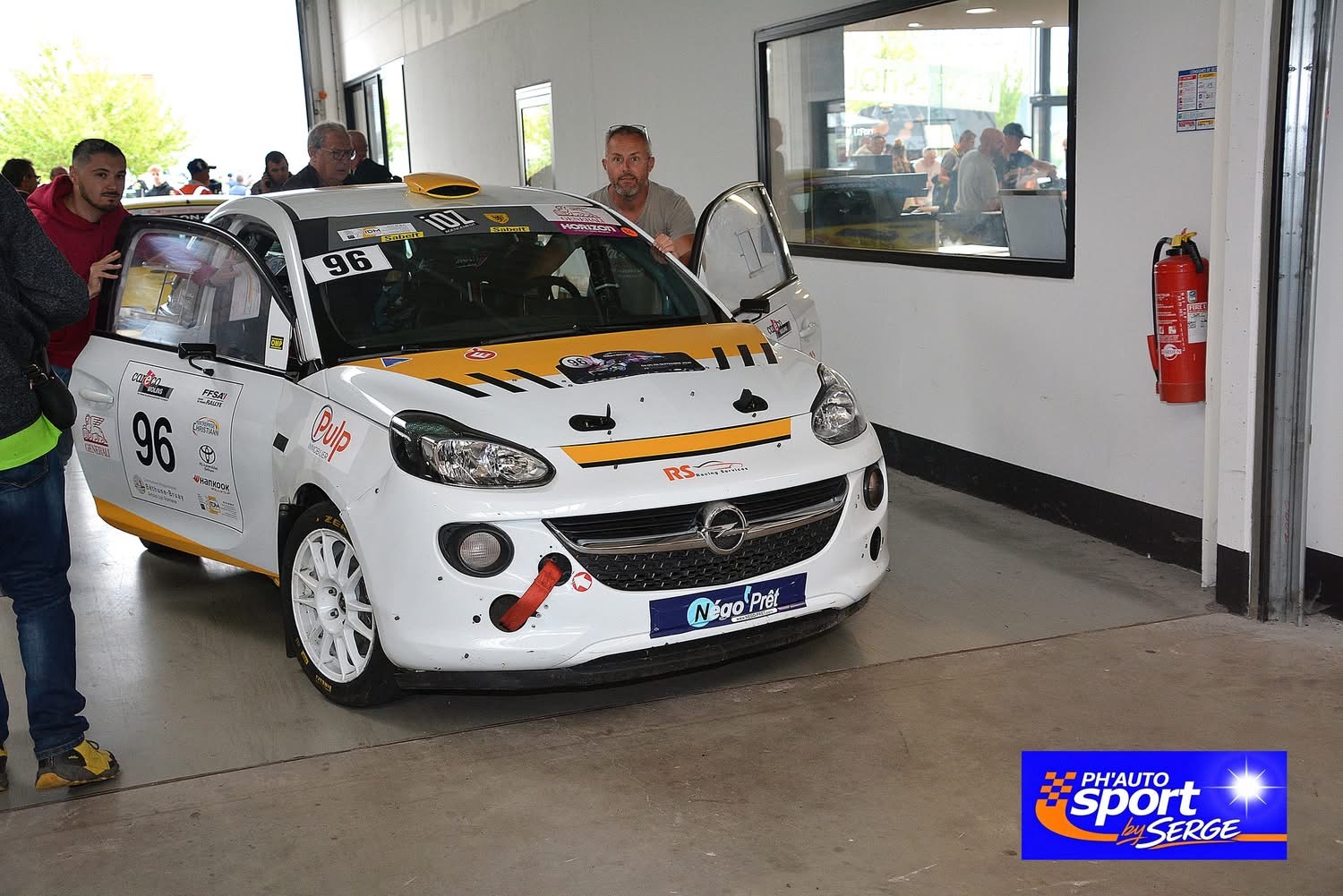 Opel Adam n°96 — Rallye du bethunois 2026 — équipage CHEVALIER Franck / ROCK Baptiste — photo de rallye